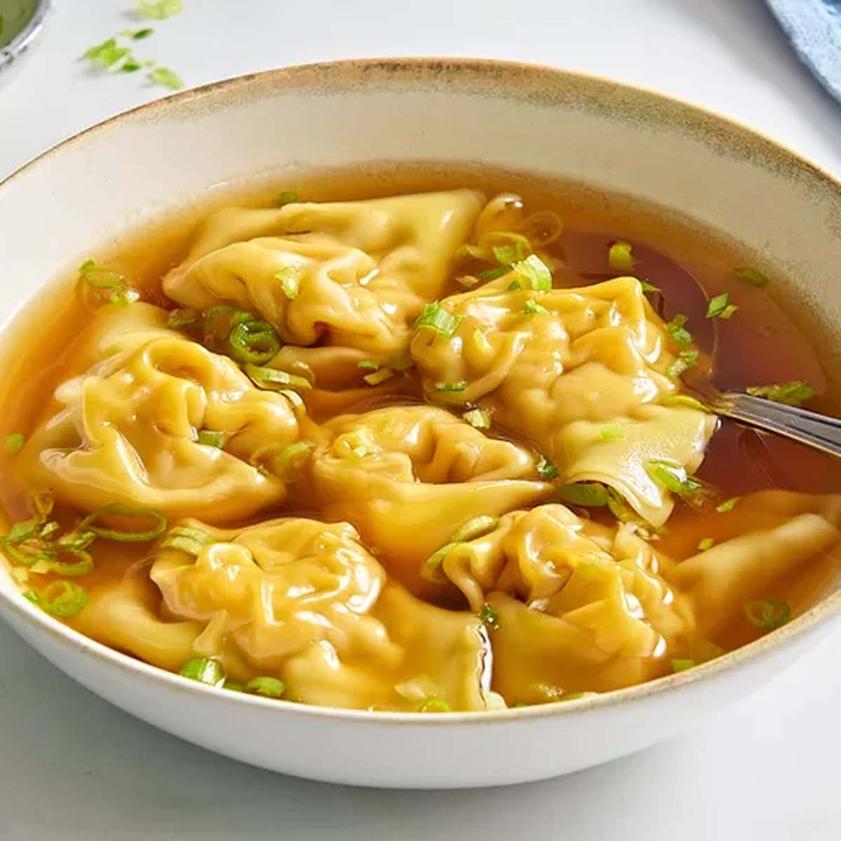 Easy Homemade Wonton Soup Recipe
