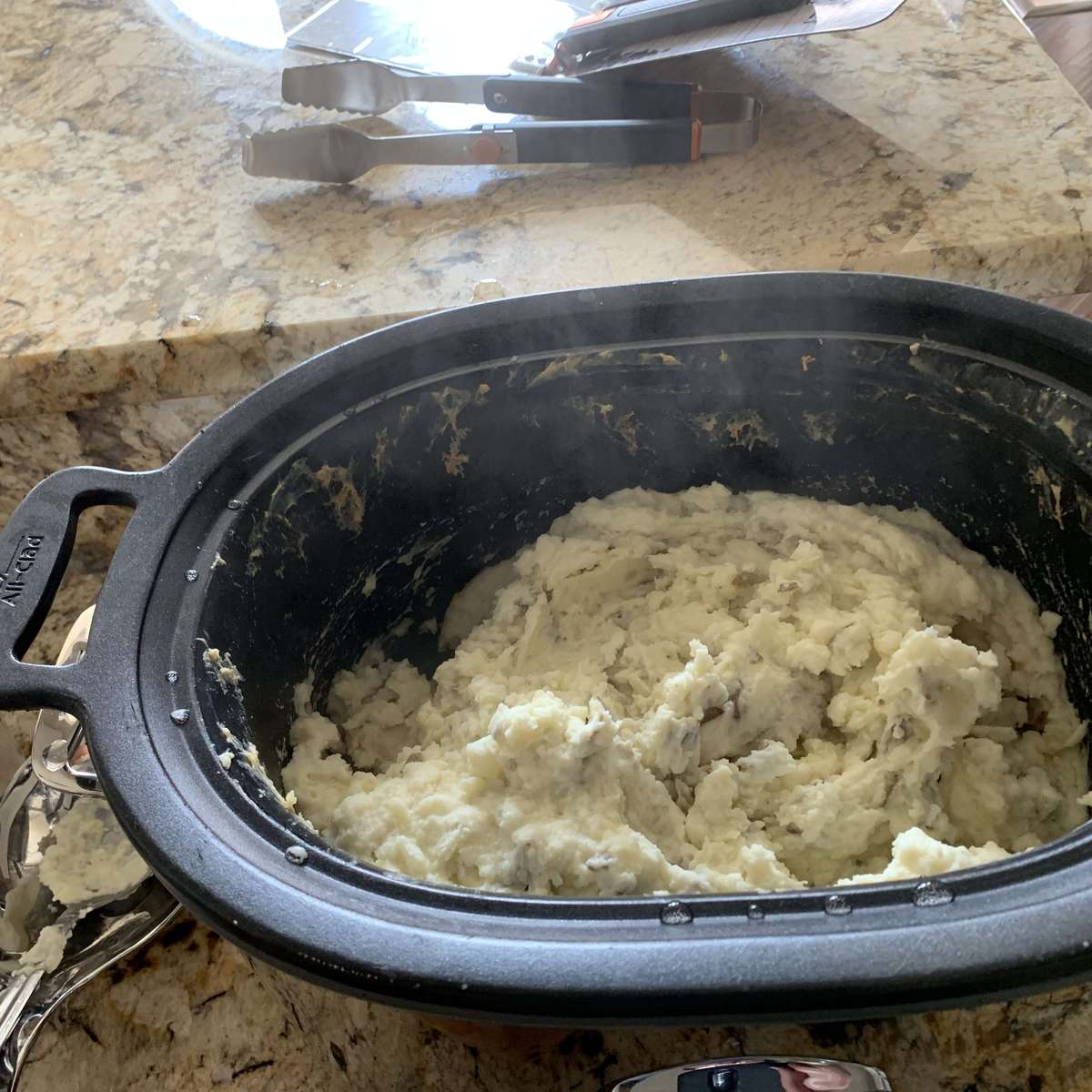 Easy Slow Cooker Mashed Potatoes Recipe