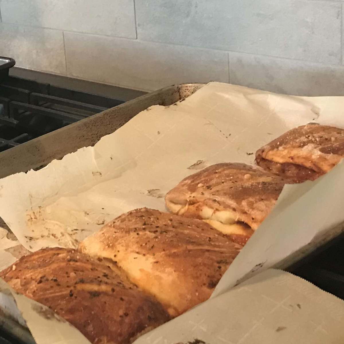 Homemade Stromboli Recipe: Easy & Delicious!