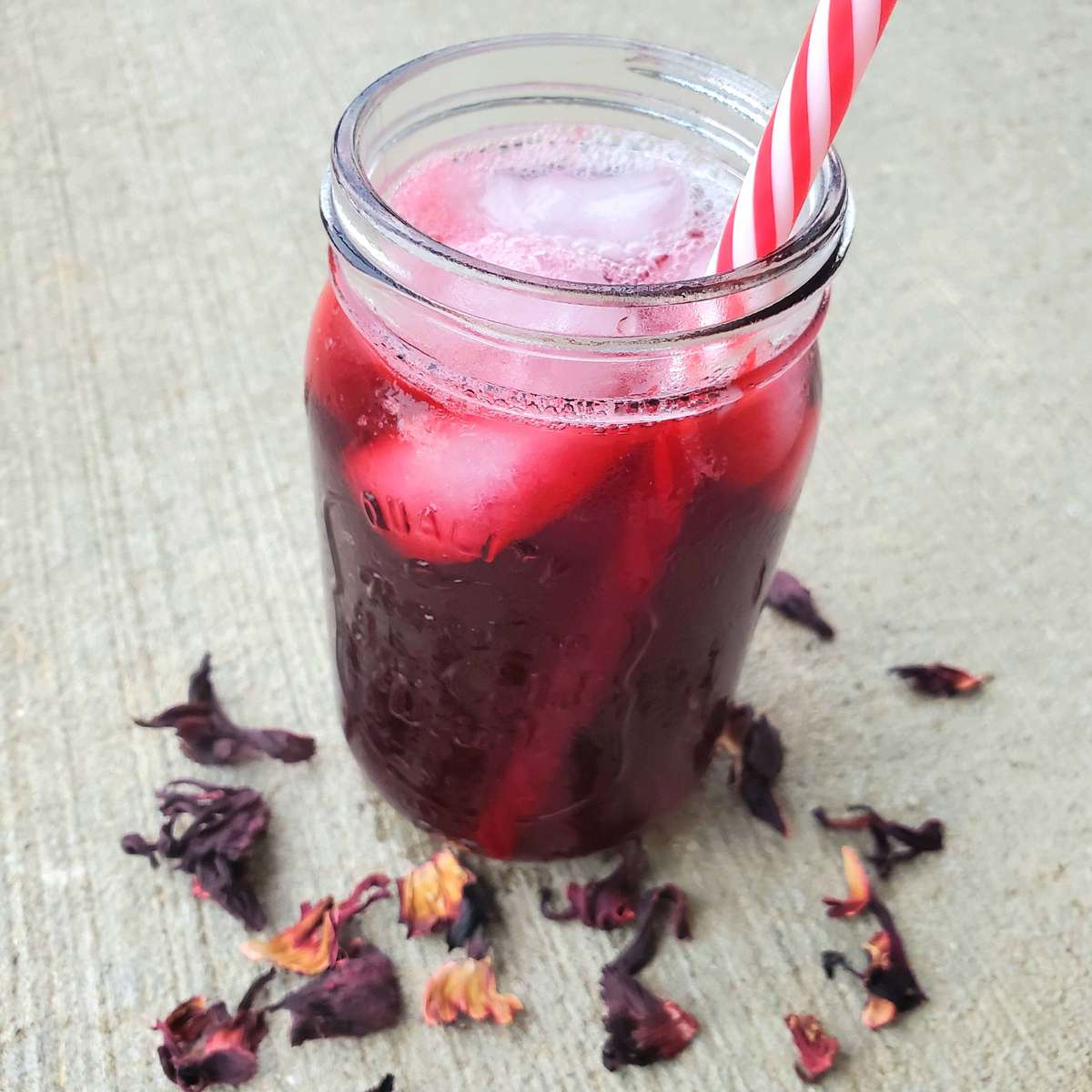 Agua de Jamaica Recipe: Refreshing Hibiscus Iced Tea