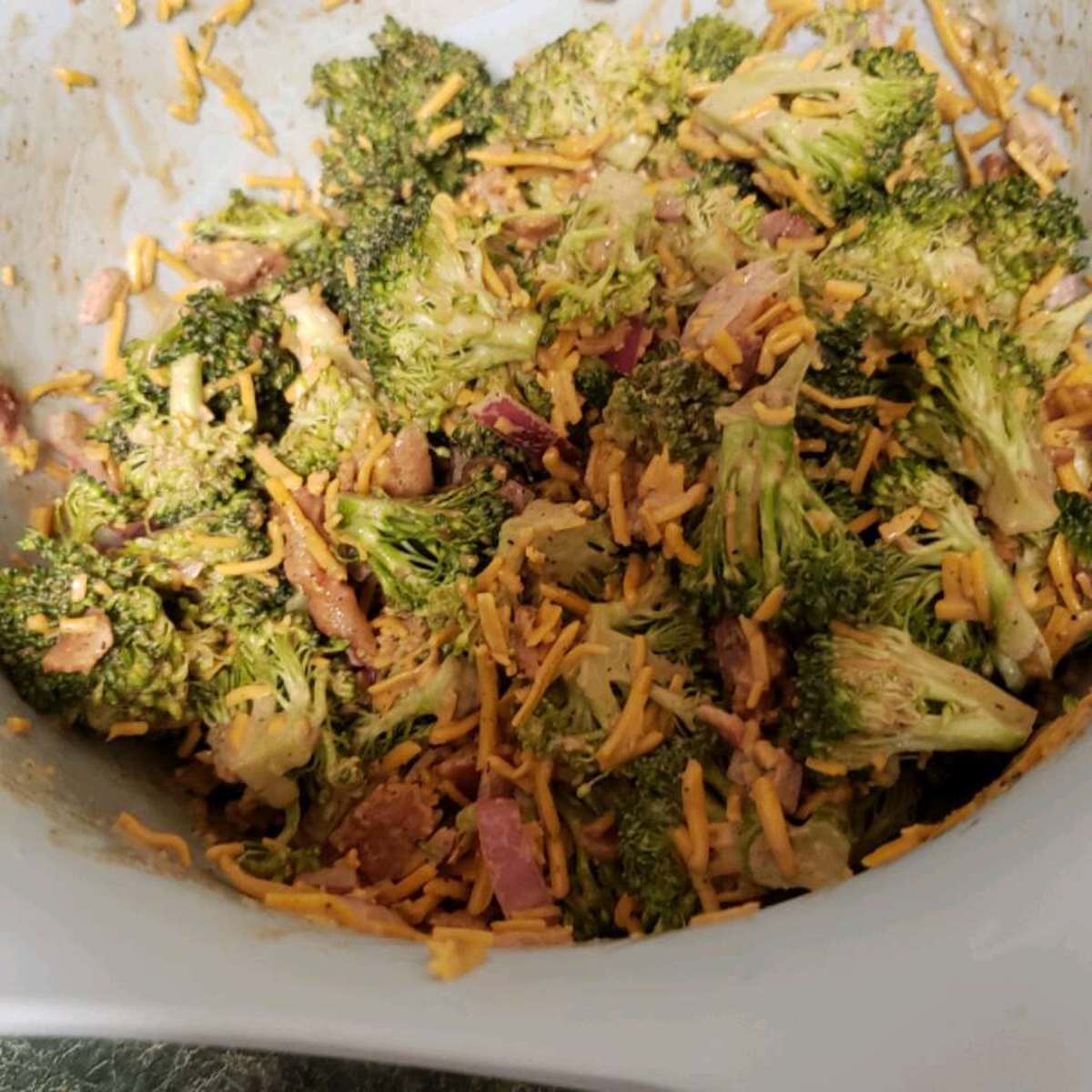 Broccoli Salad Recipe: Easy, Creamy, and Delicious!