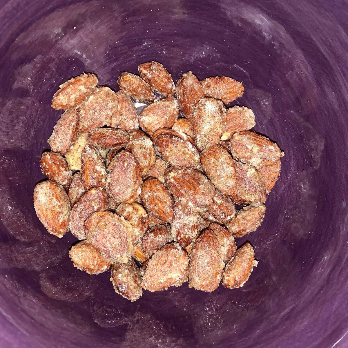 Cinnamon Roasted Almonds: Easy Holiday Snack Recipe