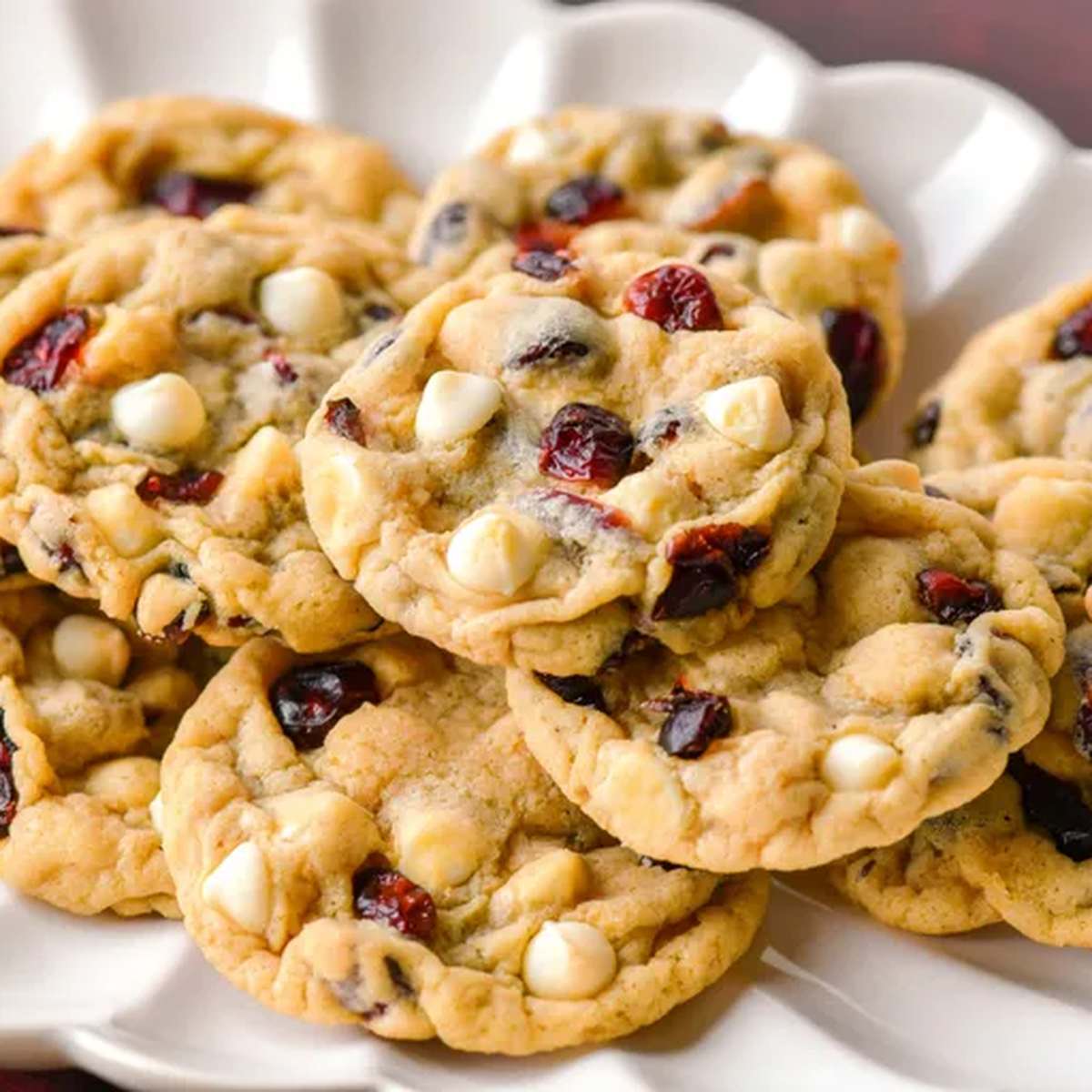 Irresistible White Chocolate Cranberry Cookies Recipe