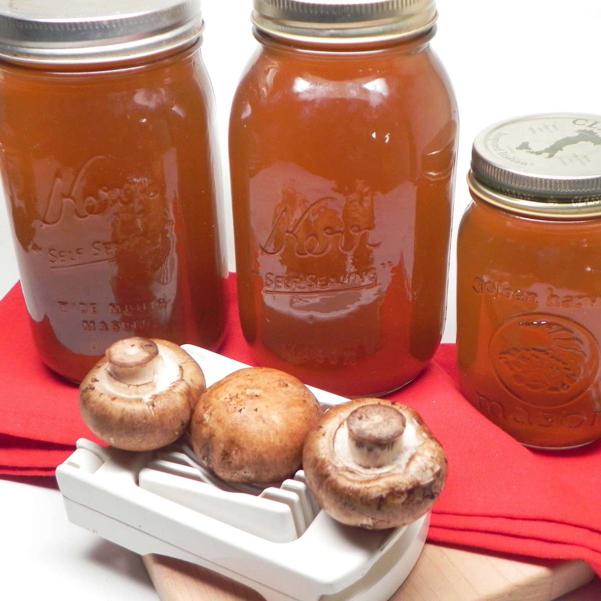 Easy Instant Pot Mushroom Broth Recipe