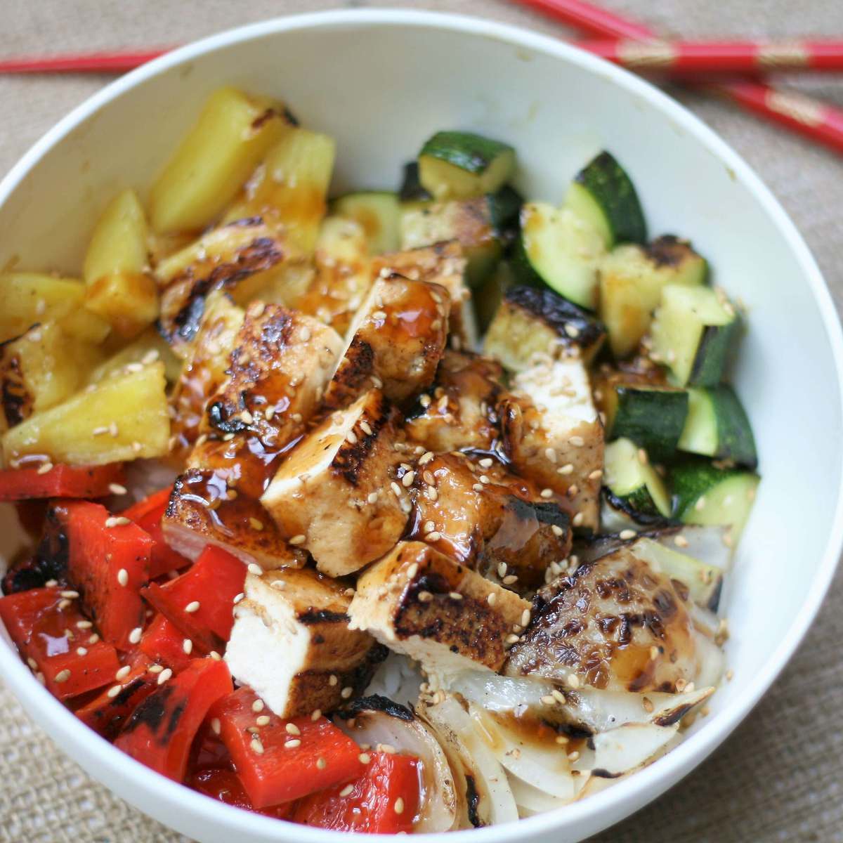 Grilled Teriyaki Tofu Bowls: A Delicious Vegetarian Recipe