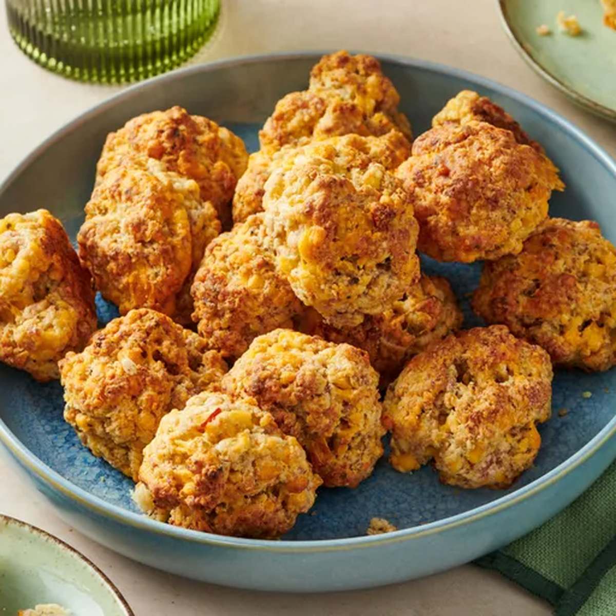Easy 3-Ingredient Sausage Balls Recipe